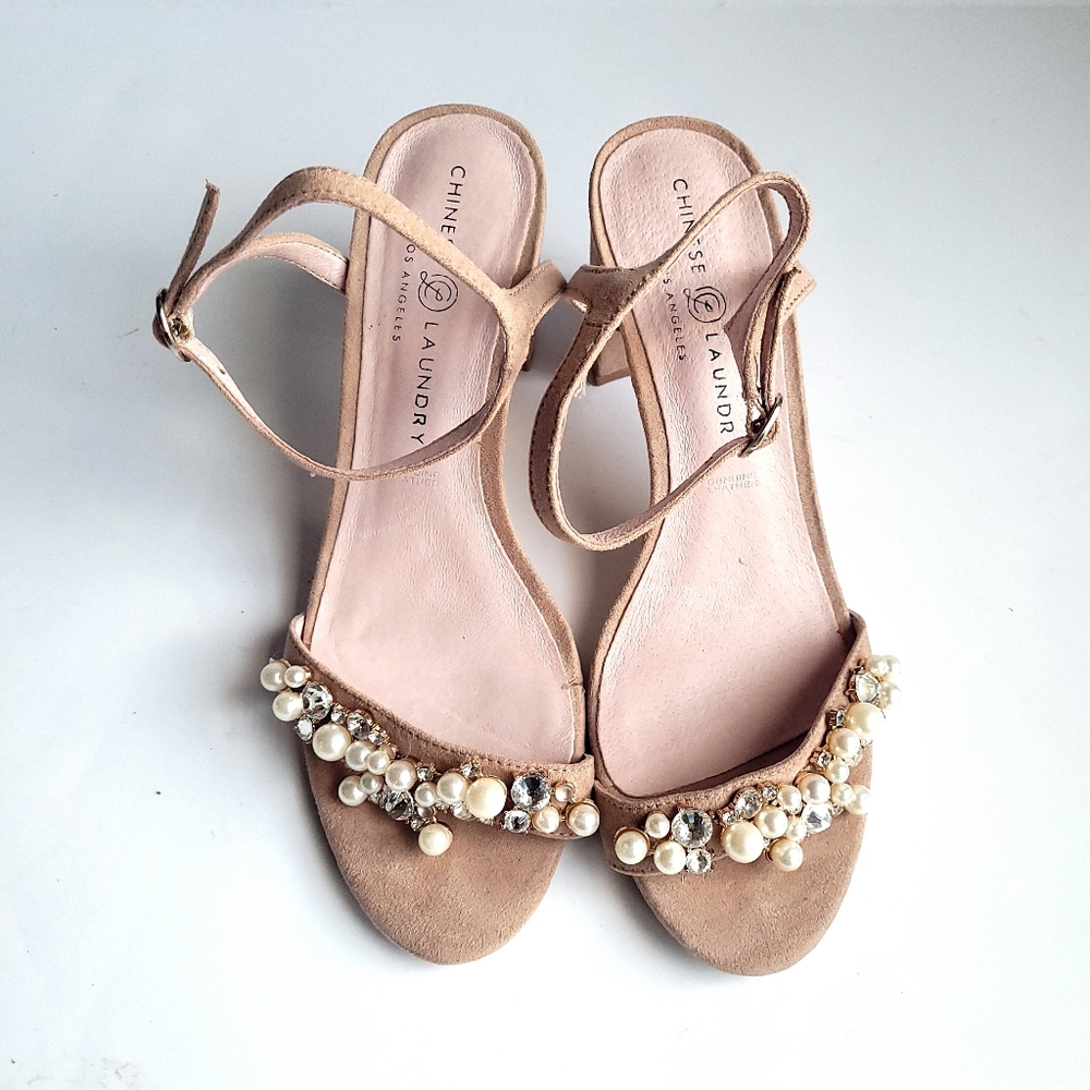 Chinese Laundry Embellised Sandals sz 7